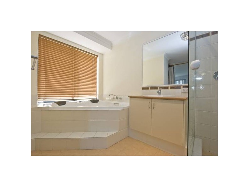 7 Cotter Loop, Success WA 6164