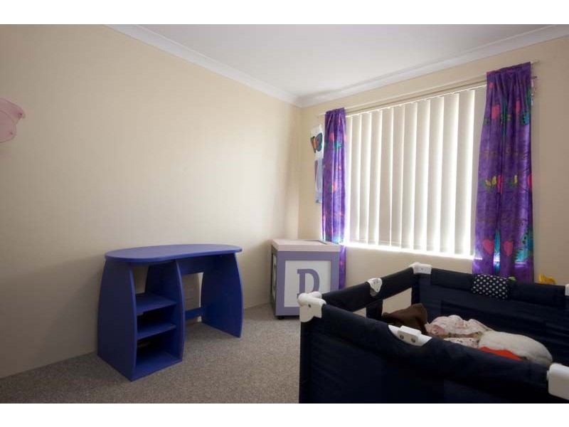 17 Lagrange Street, Success WA 6164