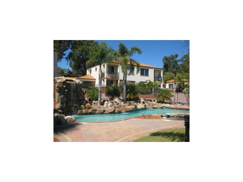 10/14 Ritz Court, Bibra Lake WA 6163