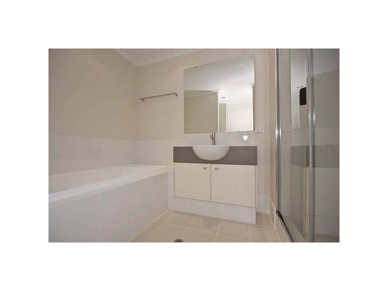 7/ Level 2, 2 Stockton Bend, Success WA 6164