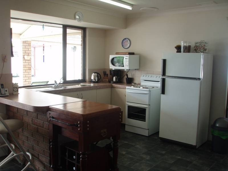 8 Prentice Place, South Lake WA 6164