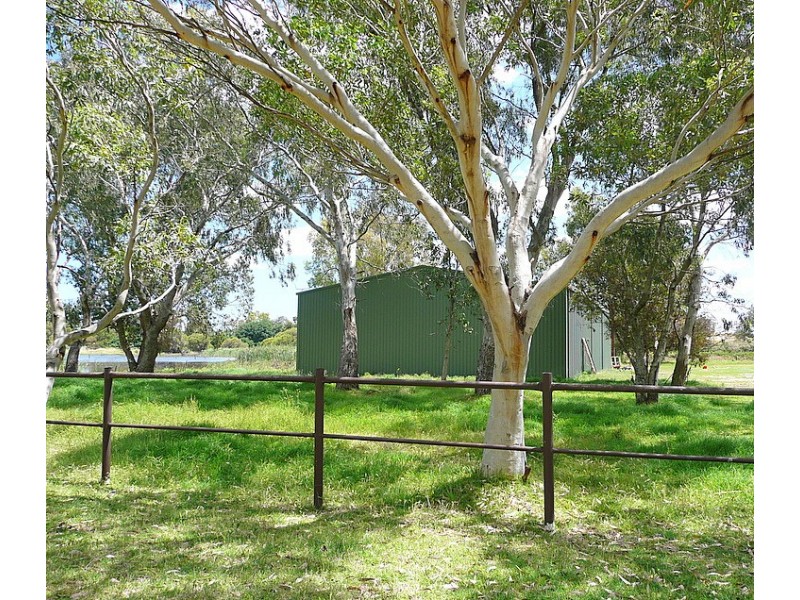 29 Gutteridge Road, Banjup WA 6164