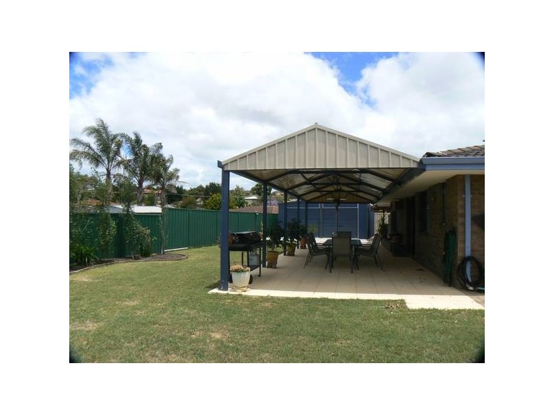 8 Glenorn Court, Yangebup WA 6164