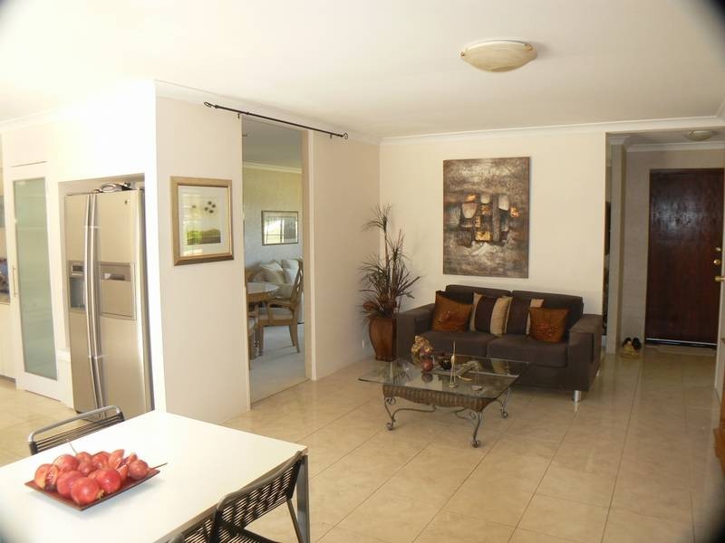 25 Tern Loop, Yangebup WA 6164