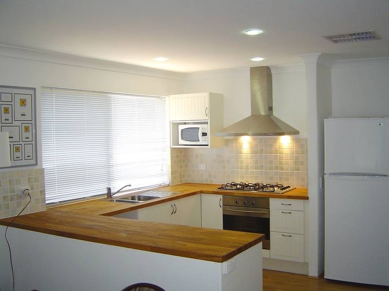 65 Plover Drive, Yangebup WA 6164