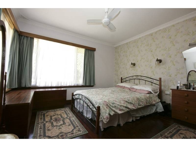 12 HERMES STREET, Riverton WA 6148