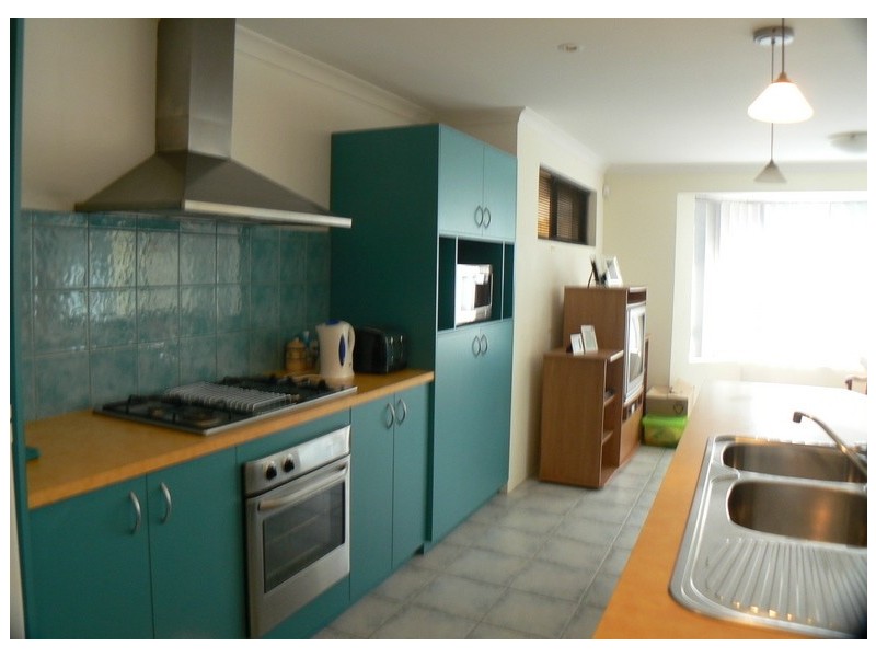 10 Kowara Dale, Beeliar WA 6164