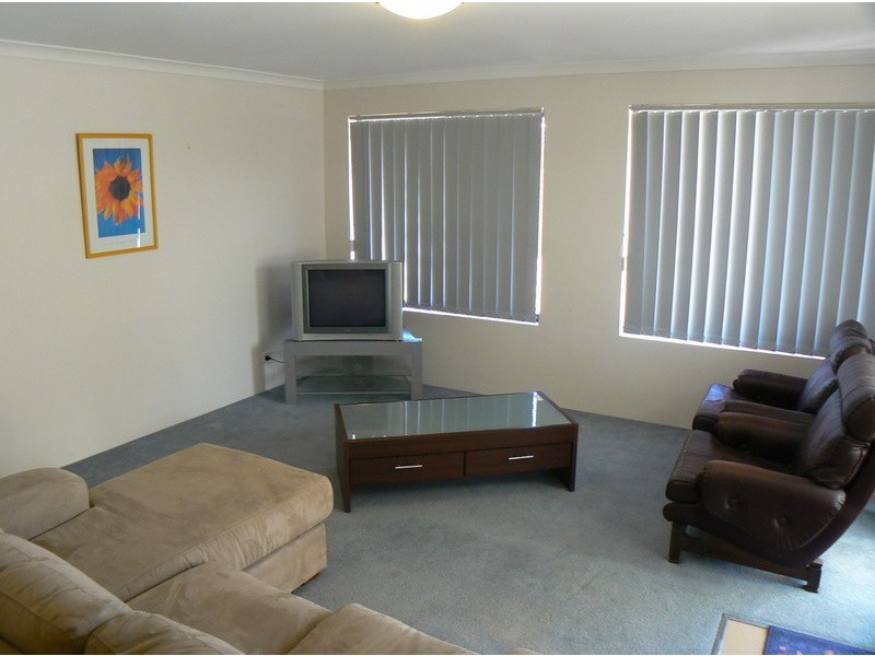 20 Dorrigo Way, South Lake WA 6164