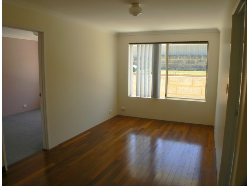 36 Baningan Avenue, Success WA 6164