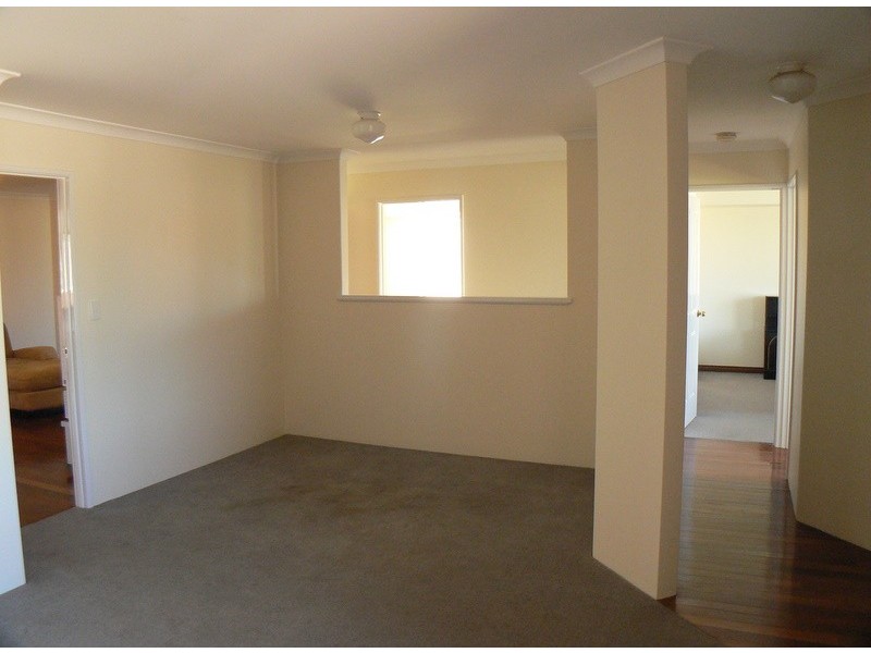 36 Baningan Avenue, Success WA 6164