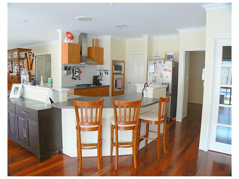 6 Caribbean Turn, Aubin Grove WA 6164