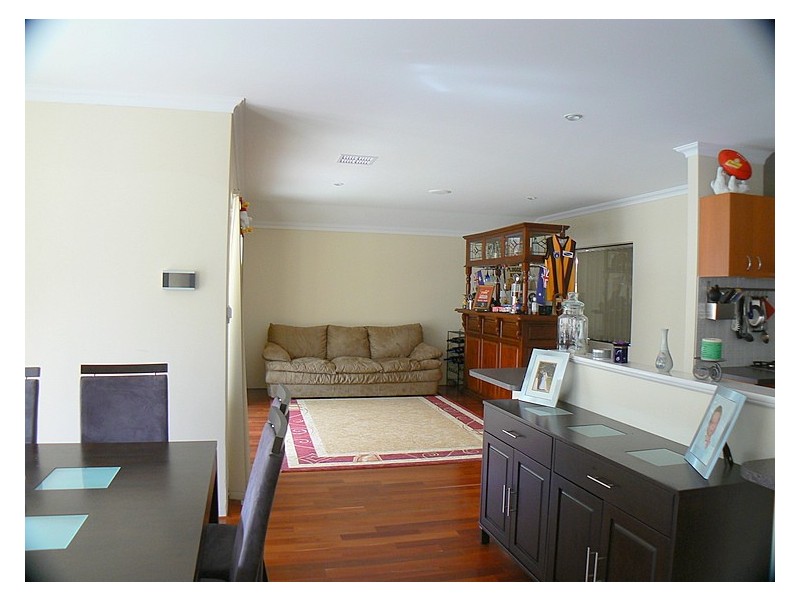 6 Caribbean Turn, Aubin Grove WA 6164