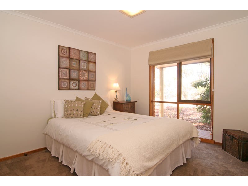 253 Guys Hill Road, Strathfieldsaye VIC 3551