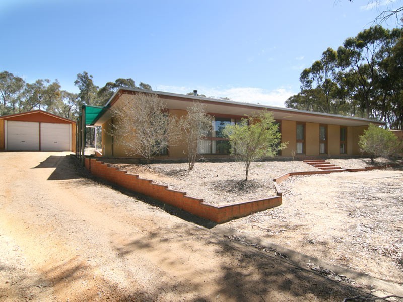 279 Turners Road, Junortoun VIC 3551