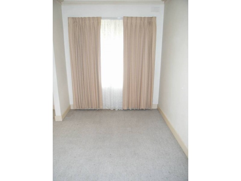 70 Church Street, Kangaroo Flat VIC 3555