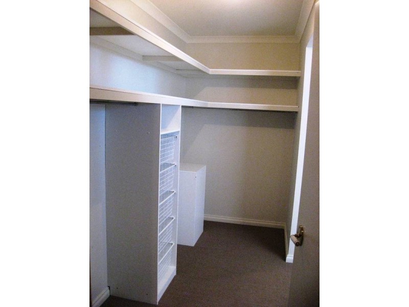 21 Jerribong Way, Kangaroo Flat VIC 3555