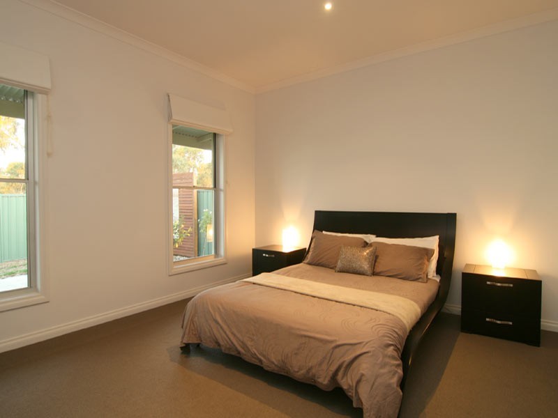 10 Janelle Drive, Maiden Gully VIC 3551