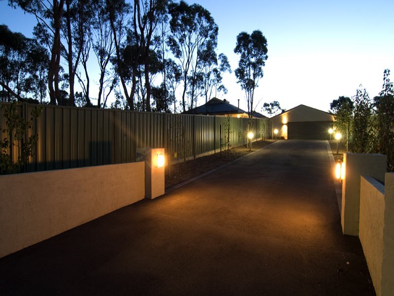 10 Janelle Drive, Maiden Gully VIC 3551