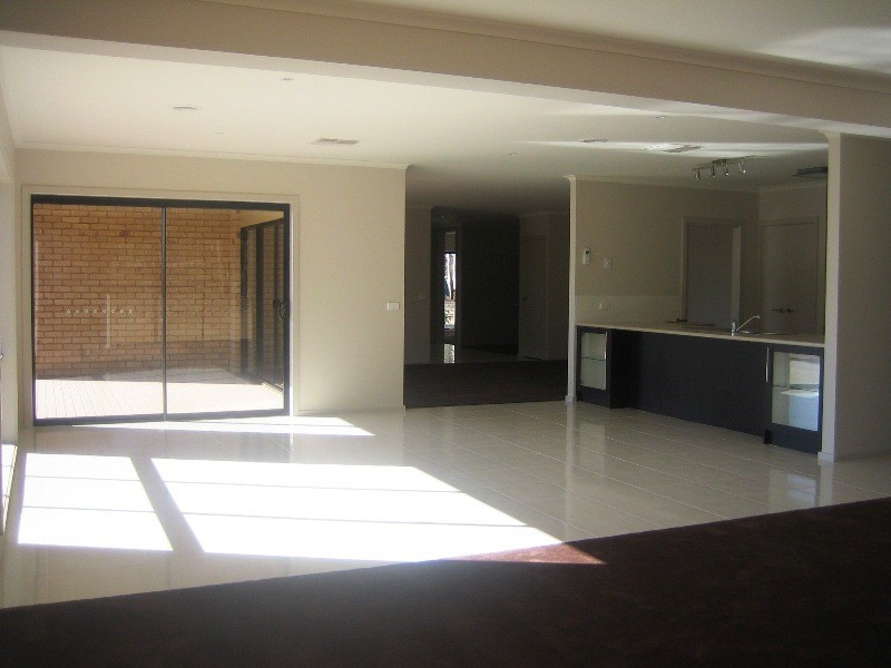 30 Peacock Drive, Epsom VIC 3551