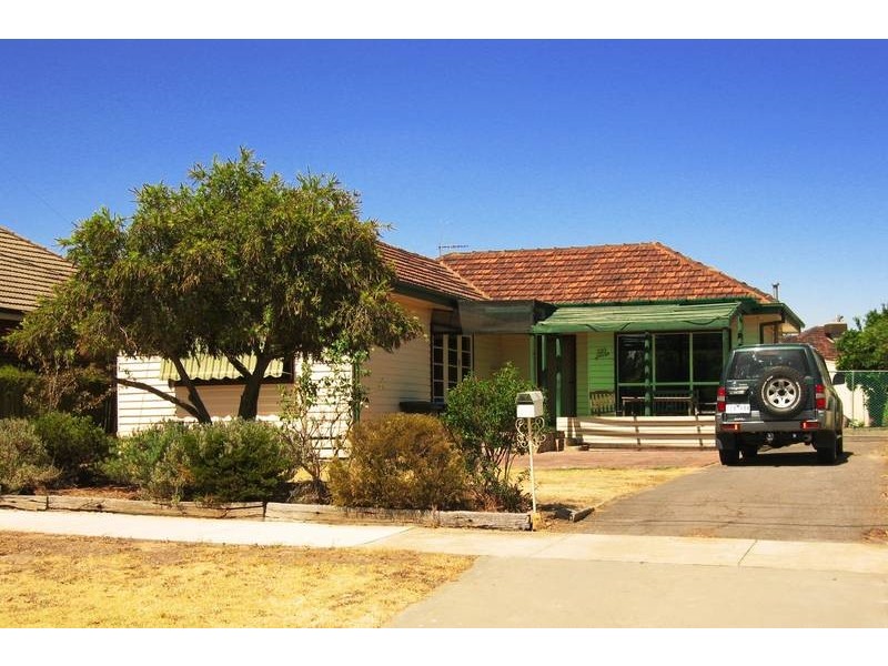 189 Neale Street, Flora Hill VIC 3550