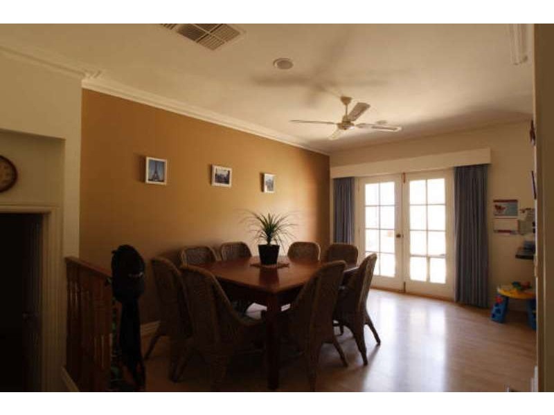 6 Cardogen Place, Kennington VIC 3550