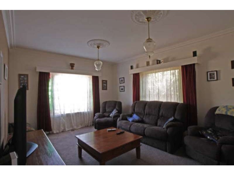 6 Cardogen Place, Kennington VIC 3550