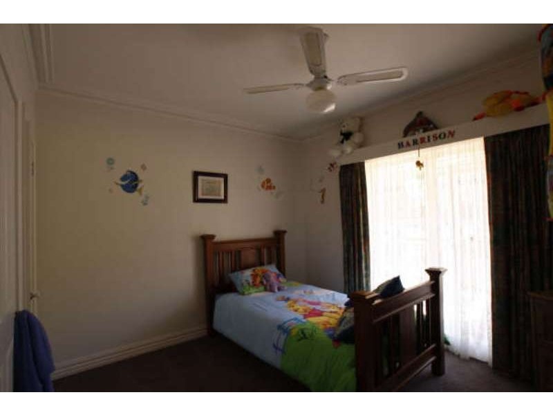 6 Cardogen Place, Kennington VIC 3550