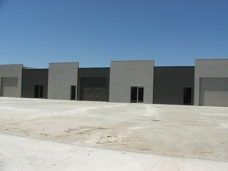 70 Powells Avenue, East Bendigo VIC 3550