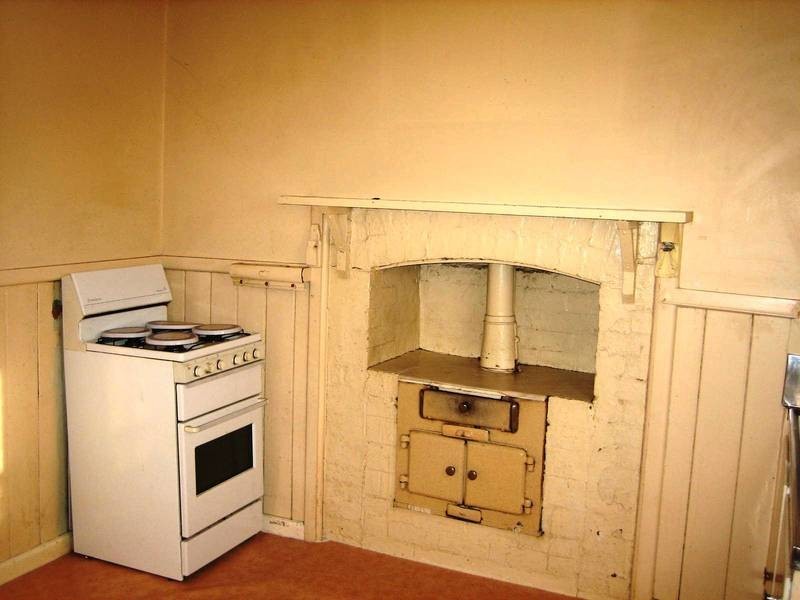 30 Breen Street, Quarry Hill VIC 3550