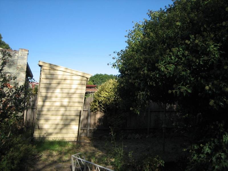 30 Breen Street, Quarry Hill VIC 3550