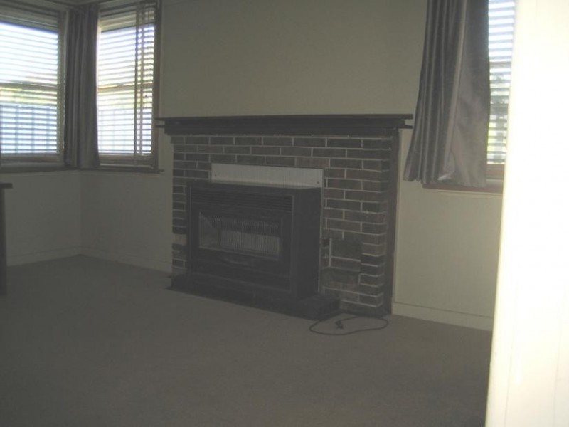 9 Theodore Street, Flora Hill VIC 3550