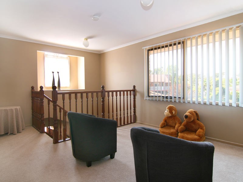 21 Landale Drive, Strathdale VIC 3550