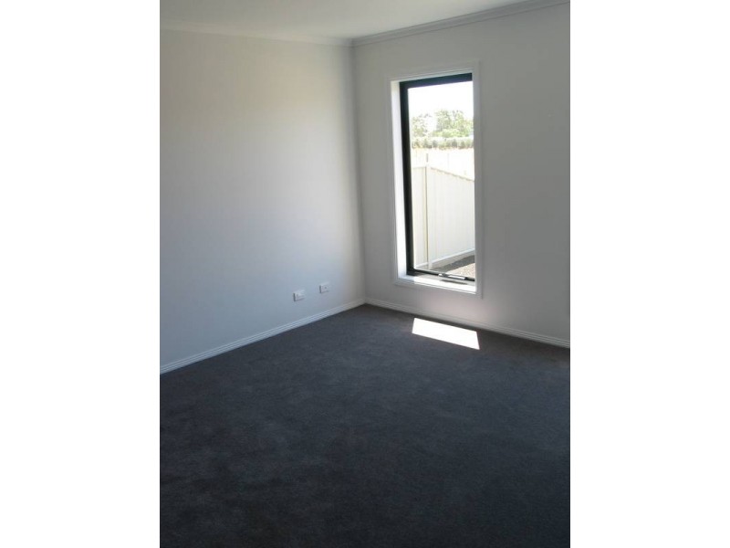 19 Hall Street, White Hills VIC 3550