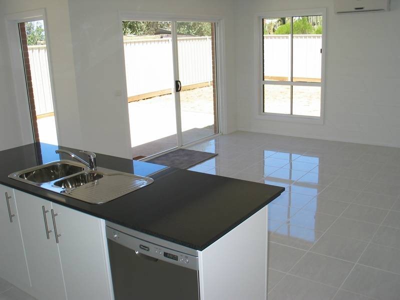 19 Hall Street, White Hills VIC 3550