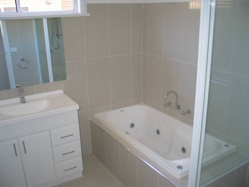 19 Hall Street, White Hills VIC 3550