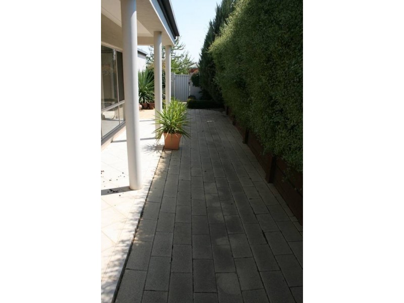 6 Wildwood Drive, Strathdale VIC 3550