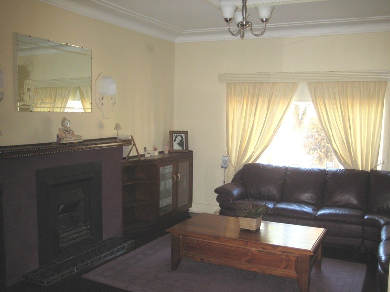 14 Old High Street, Golden Square VIC 3555