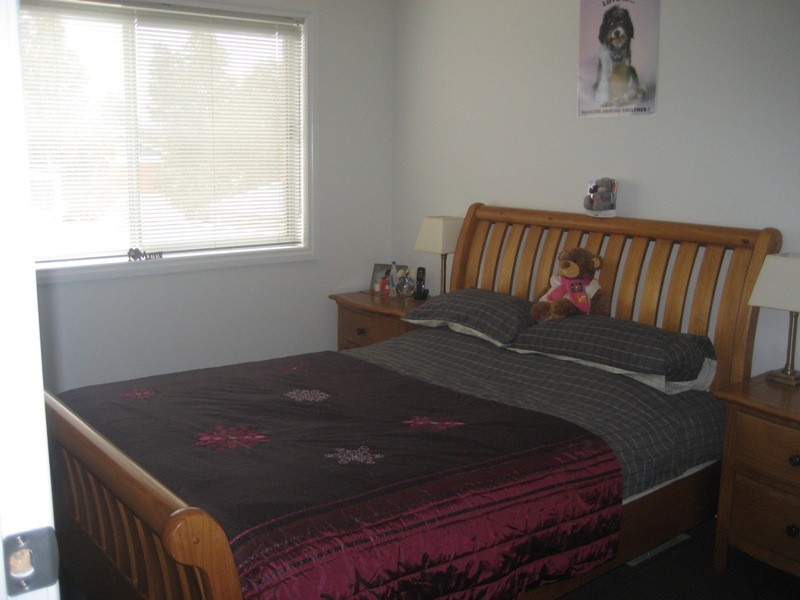 13 Jerribong Way, Kangaroo Flat VIC 3555