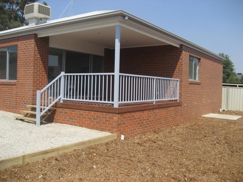 13 Jerribong Way, Kangaroo Flat VIC 3555