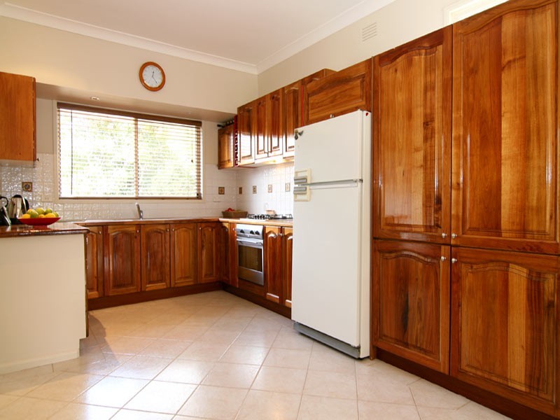11 Bendigo Crescent, Flora Hill VIC 3550