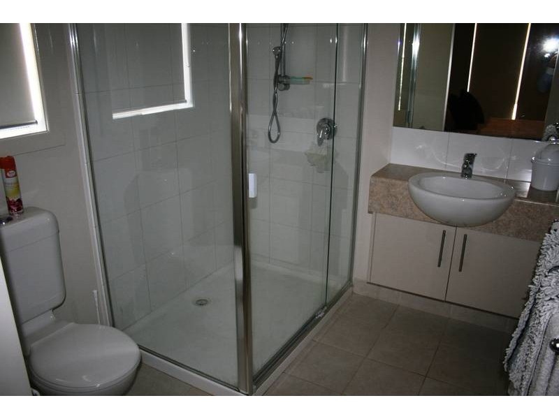 2 Bushwalk Grove, Epsom VIC 3551