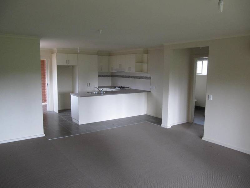 2/413 Napier Street, White Hills VIC 3550