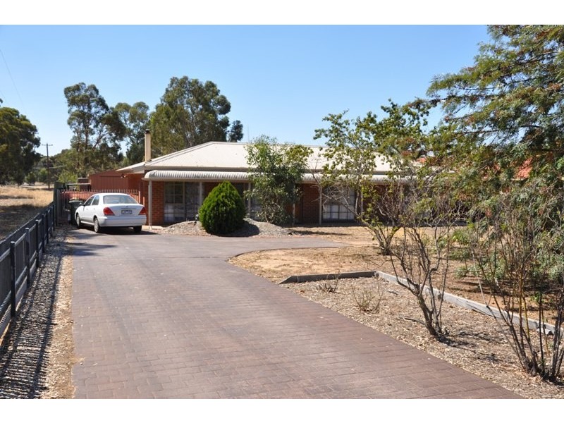 927 Wellington Street, Strathfieldsaye VIC 3551