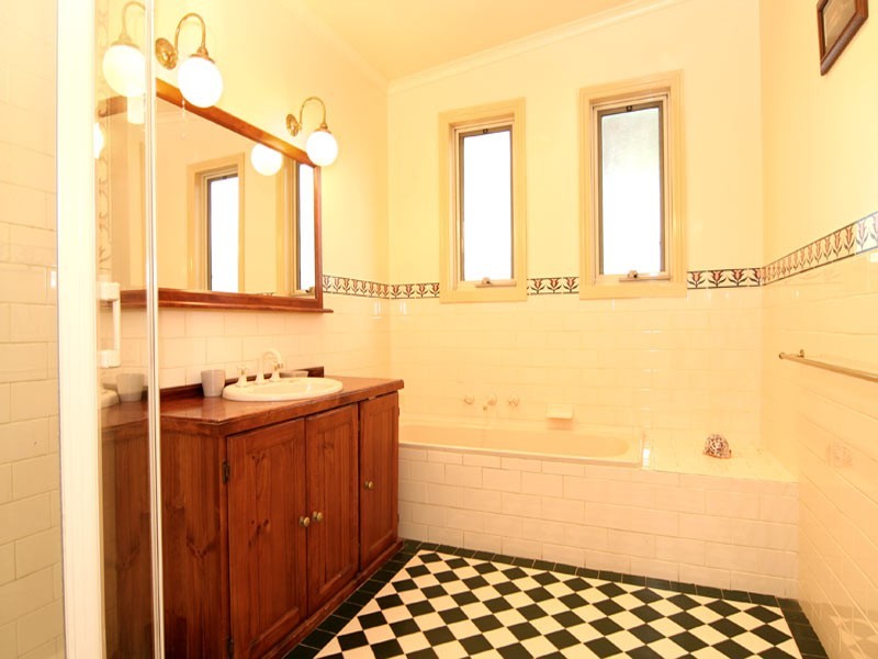 57 Jackson Street, Bendigo VIC 3550