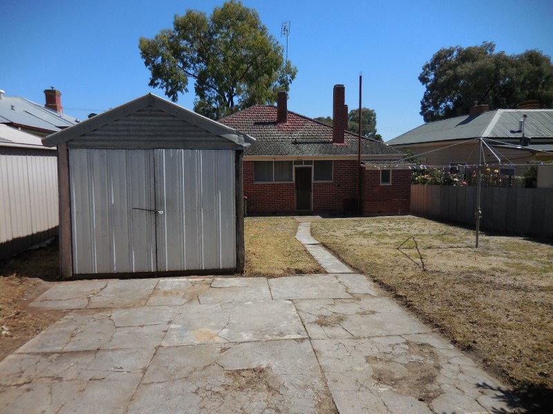 49 Horace Street, Quarry Hill VIC 3550