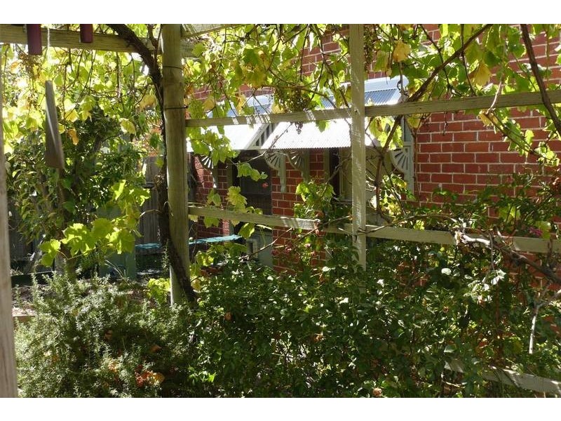 40 MacKenzie Street West, Golden Square VIC 3555