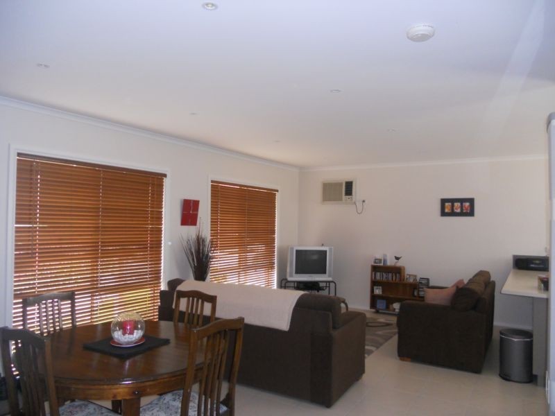 2/66 Lilac Street, Bendigo VIC 3550