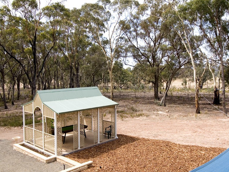 127 Axe Creek Road, Strathfieldsaye VIC 3551