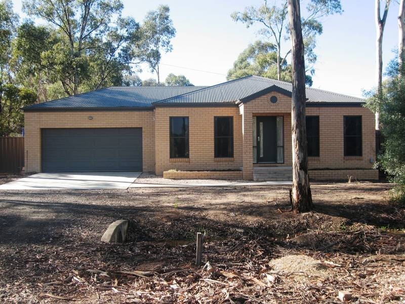 694 Midland Highway, Huntly VIC 3551