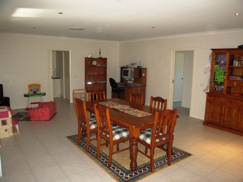694 Midland Highway, Huntly VIC 3551